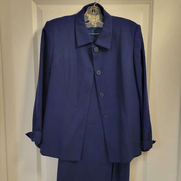Vintage Talbots Stretch Wool Blazer w/ Rolled Cuffs and Midi Skirt - Japan - Picture 4 of 15